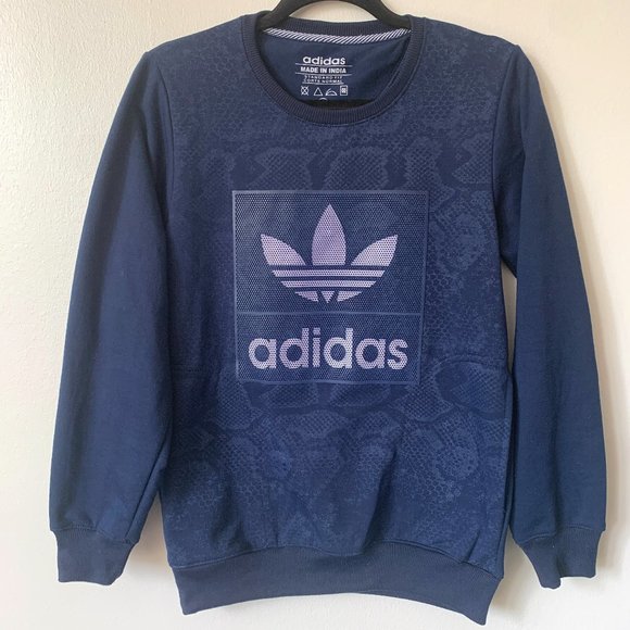 /// Adidas Crew Neck Textured Pattern - Picture 1 of 7